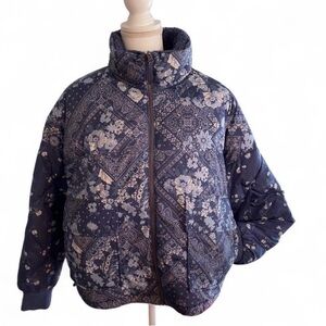 American Eagle Outfitters Navy Floral Paisley Quilted Puffer Jacket